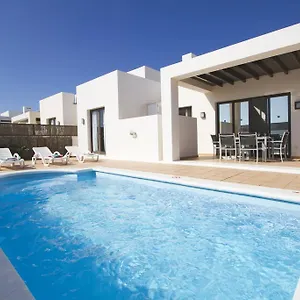 Ereza Buganvillas , Playa Blanca (Lanzarote) Espagne